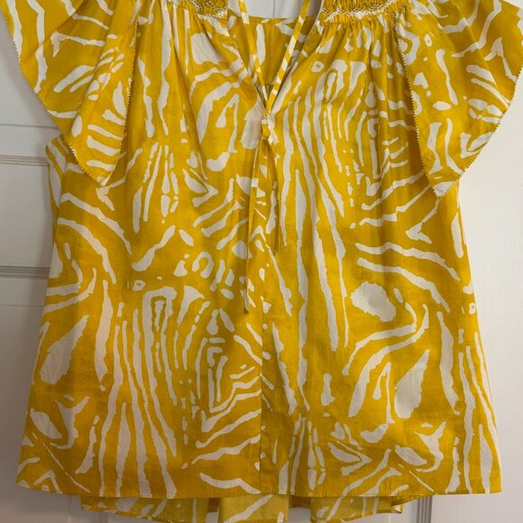 Hunter Bell “Kinser” Top – Size M • Smocked Flutter Sleeve Cotton Blouse - Picture 2 of 6